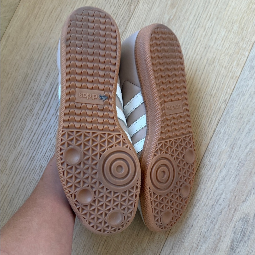 Adidas Samba Sneakers - Picture 5 of 5